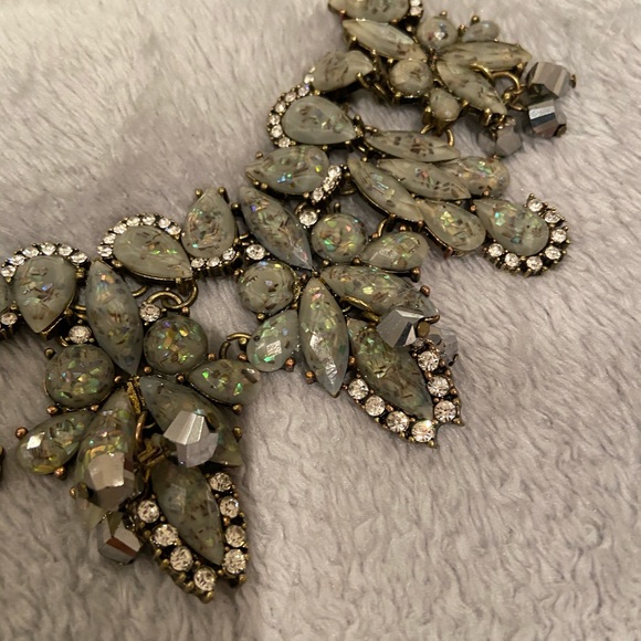 Beautiful statement piece necklace - Picture 2 of 3